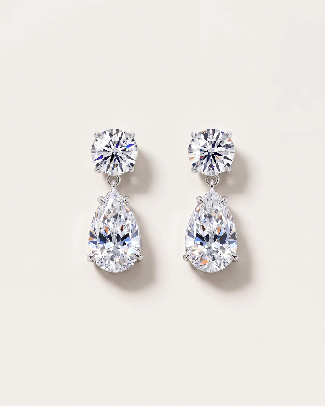 ORTIGAS Pear Drops, серьги, вид спереди