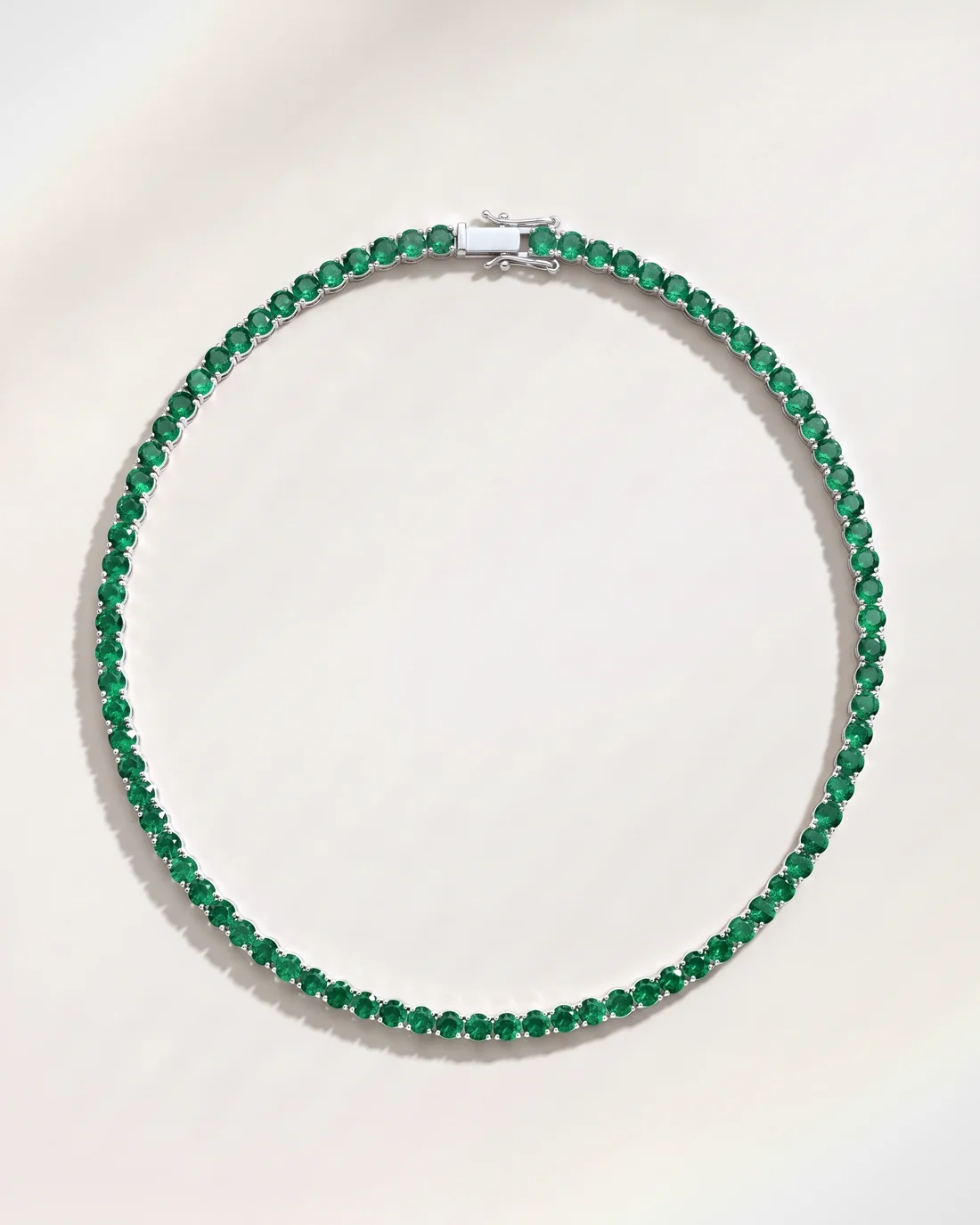 ORTIGAS Emerald Riviere, колье, вид спереди